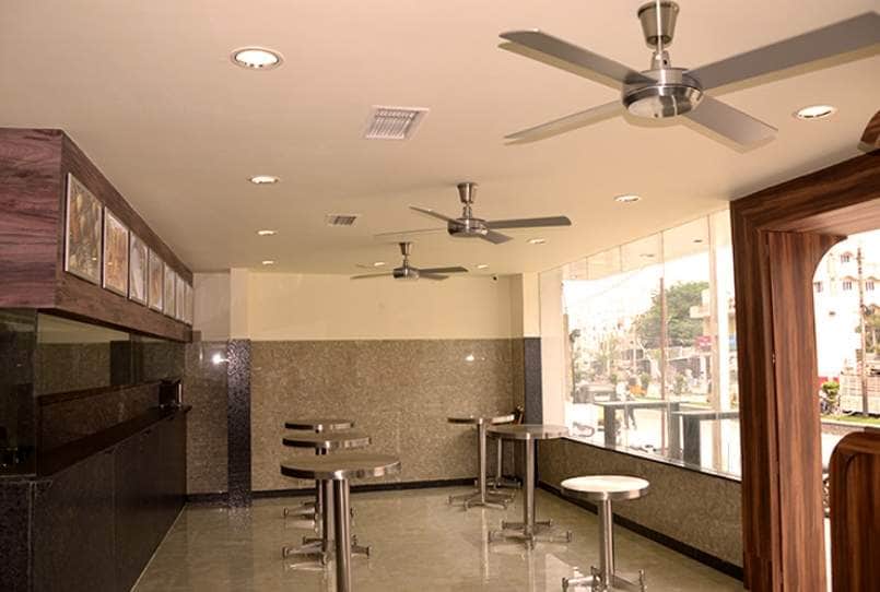 Kafe Tirupati interior